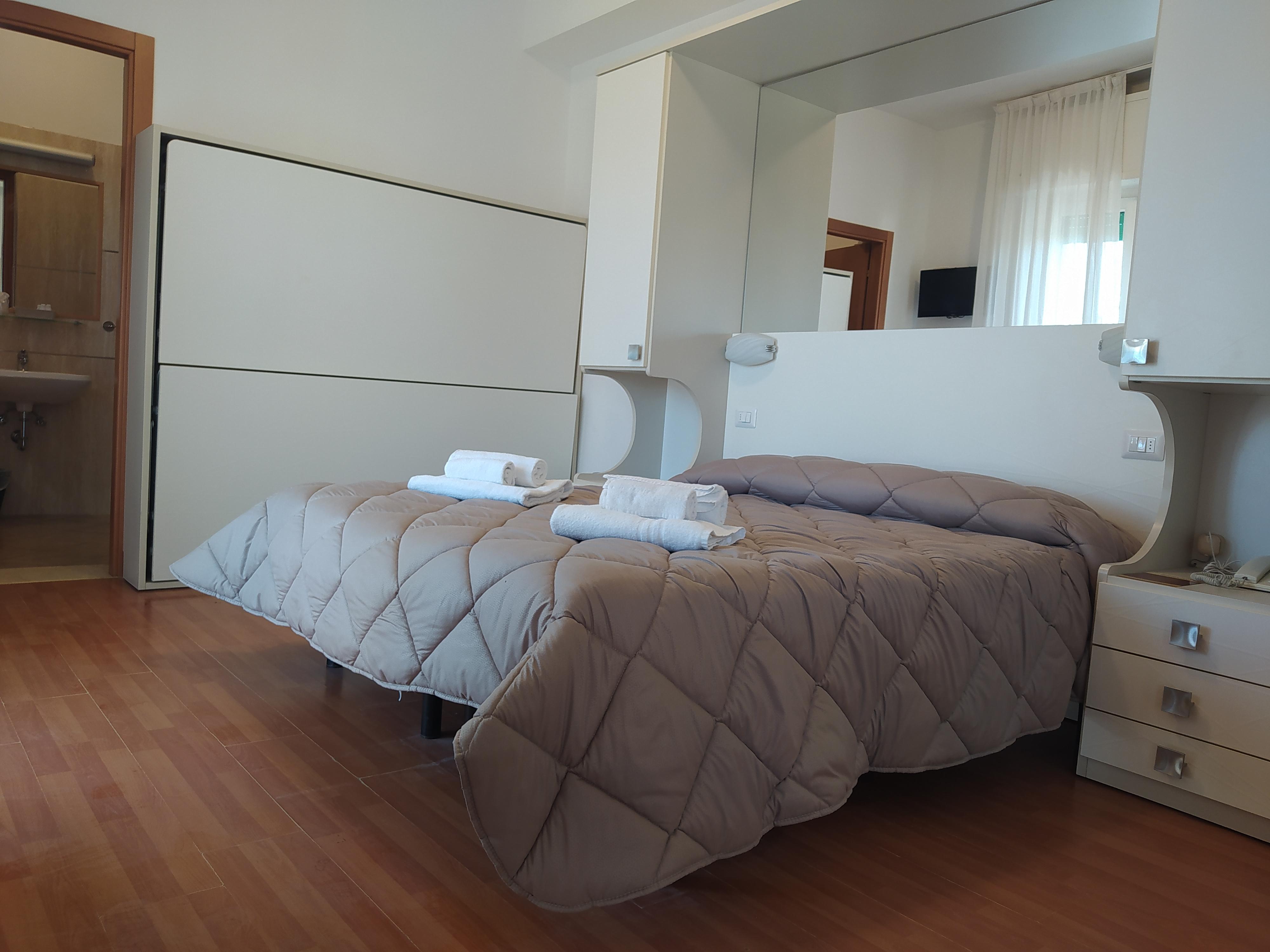 Hotel Butterfly Rimini Exterior foto