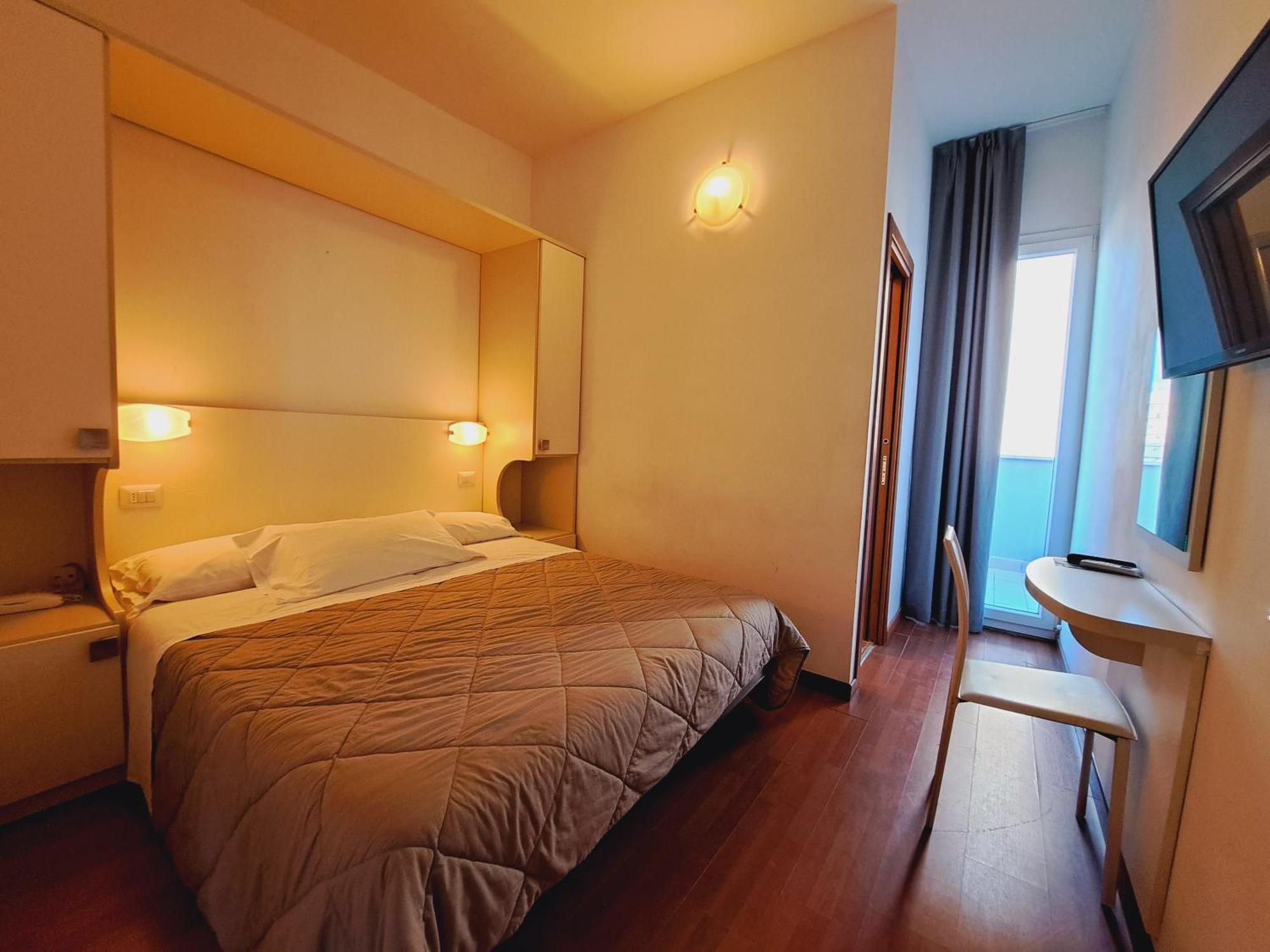 Hotel Butterfly Rimini Exterior foto