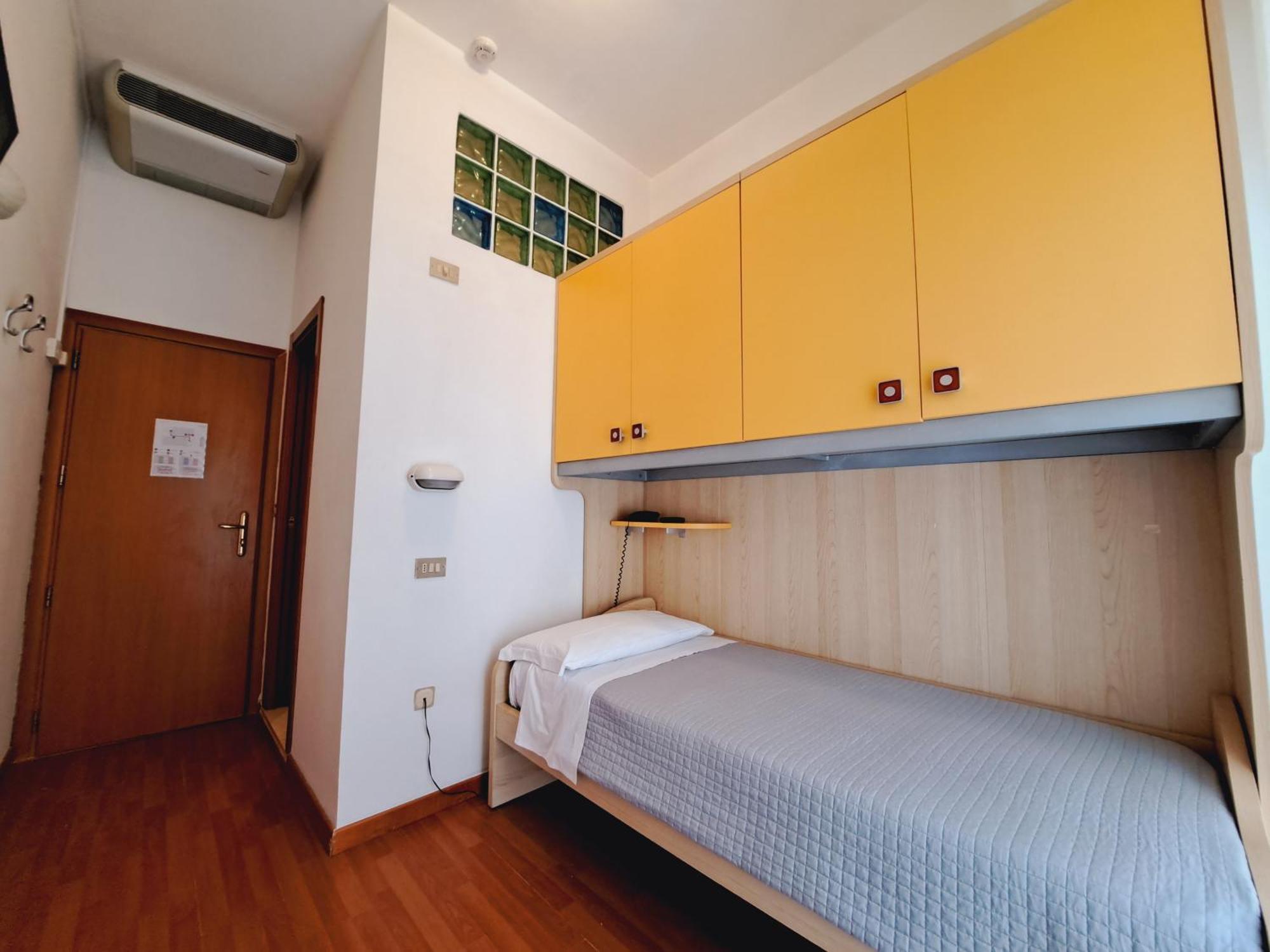 Hotel Butterfly Rimini Exterior foto