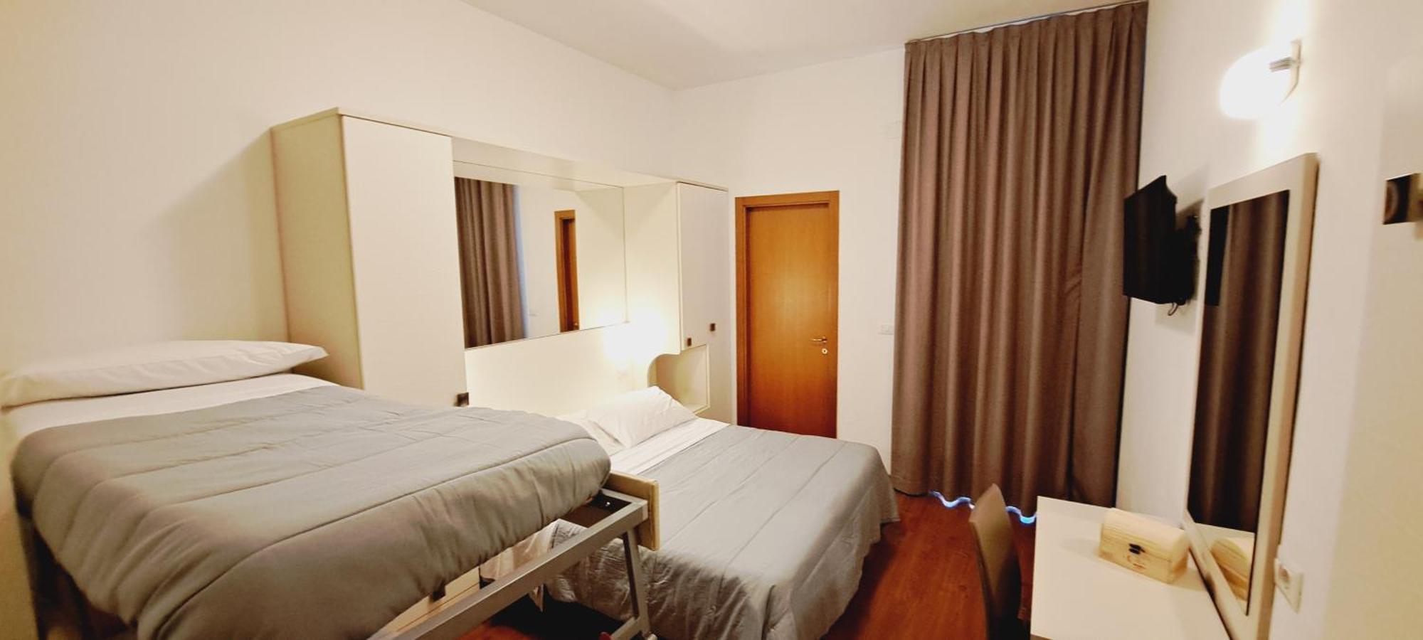Hotel Butterfly Rimini Exterior foto
